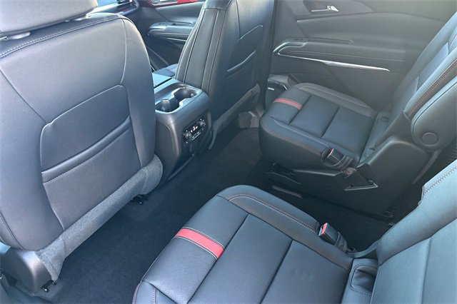 New 2026 Chevrolet Traverse RS image 16