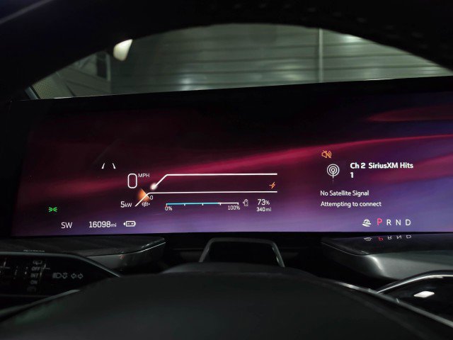 Used 2025 Cadillac Escalade IQ Luxury 2 w/ LPO, Premium Carpet Package image 25