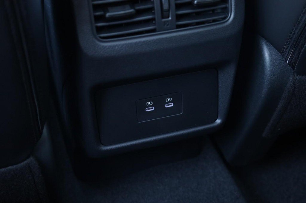 New 2026 Nissan Rogue SV image 23