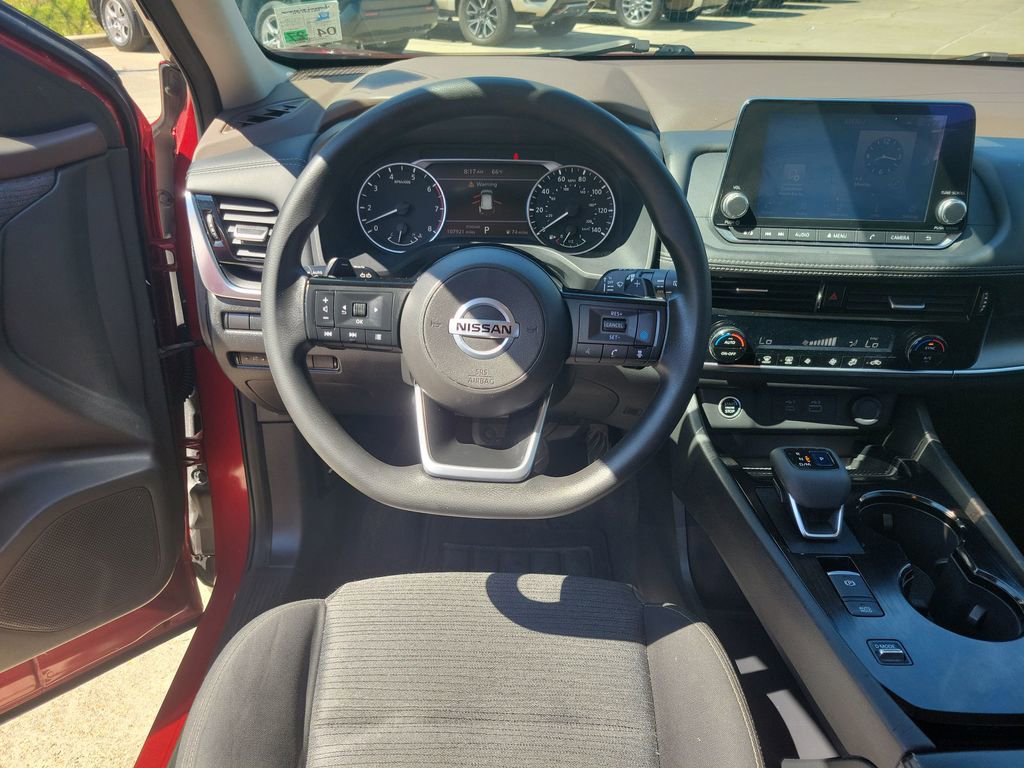 Used 2021 Nissan Rogue SV image 21