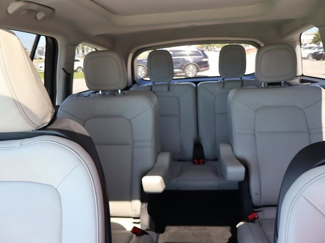 New 2025 Lincoln Aviator 2WD w/ Equipment Group 101A image 9