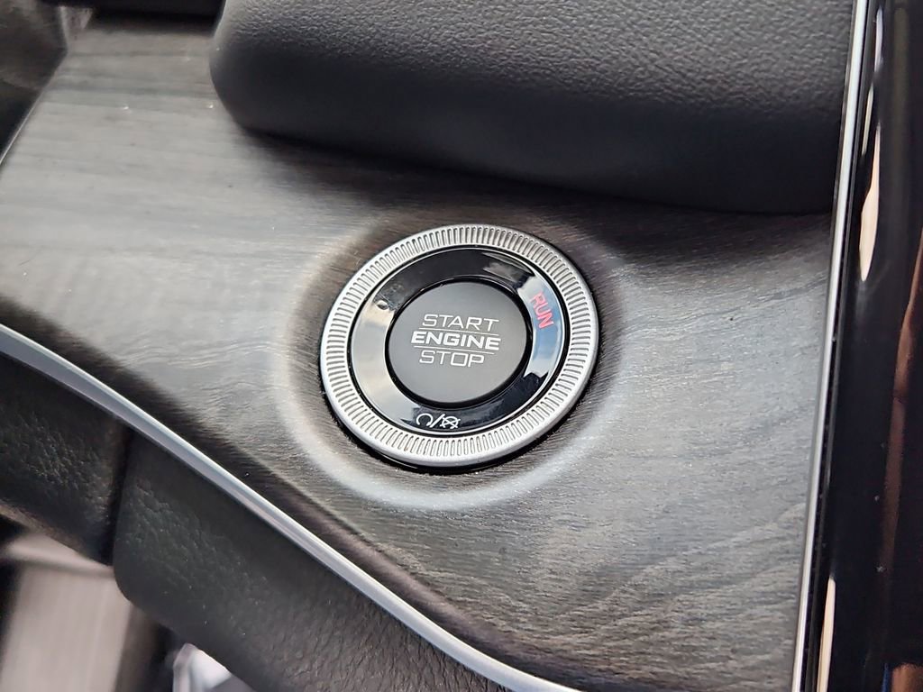 Used 2024 Jeep Grand Cherokee Limited 4xe image 16