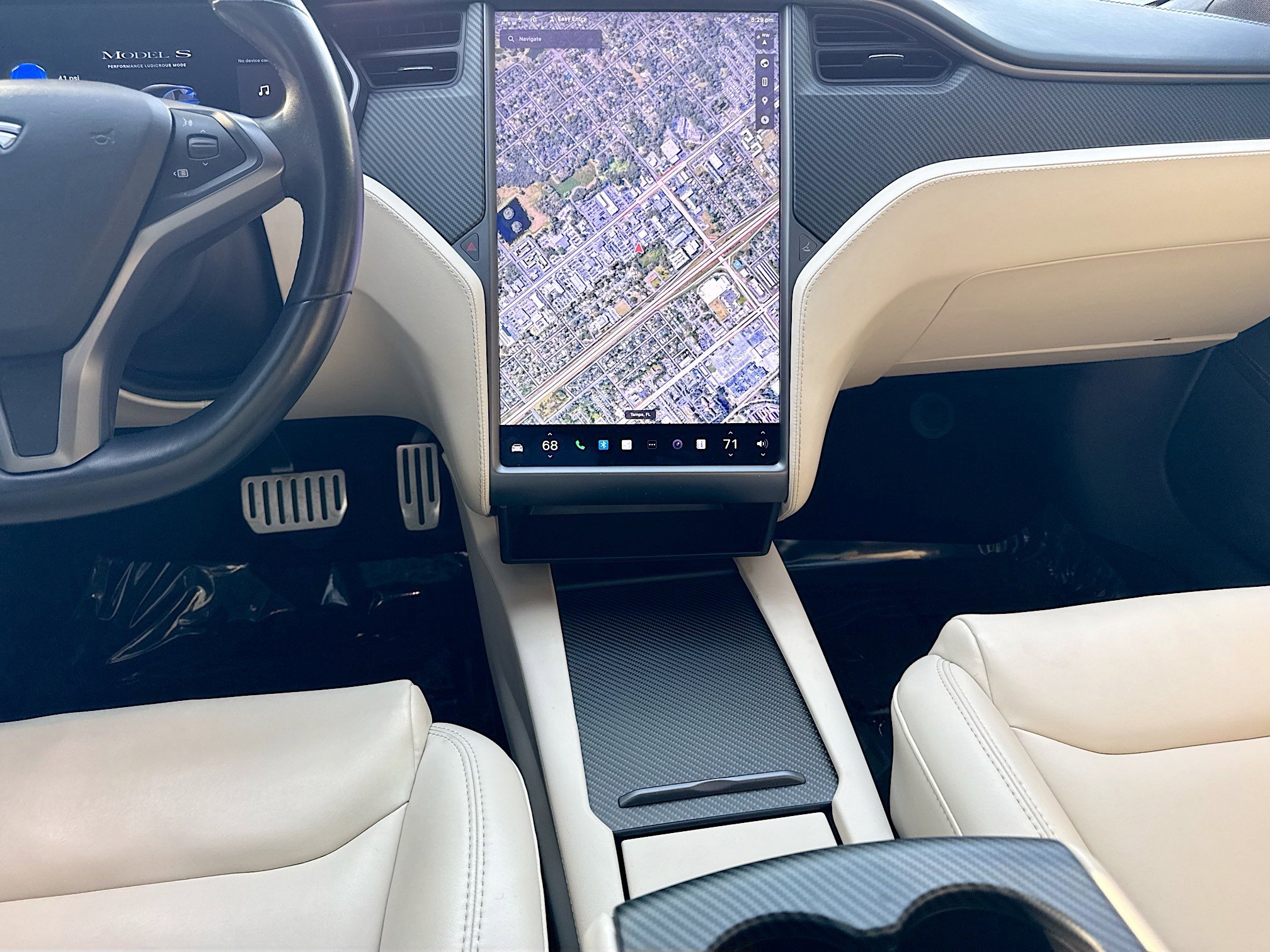 Used 2021 Tesla Model S Performance image 17