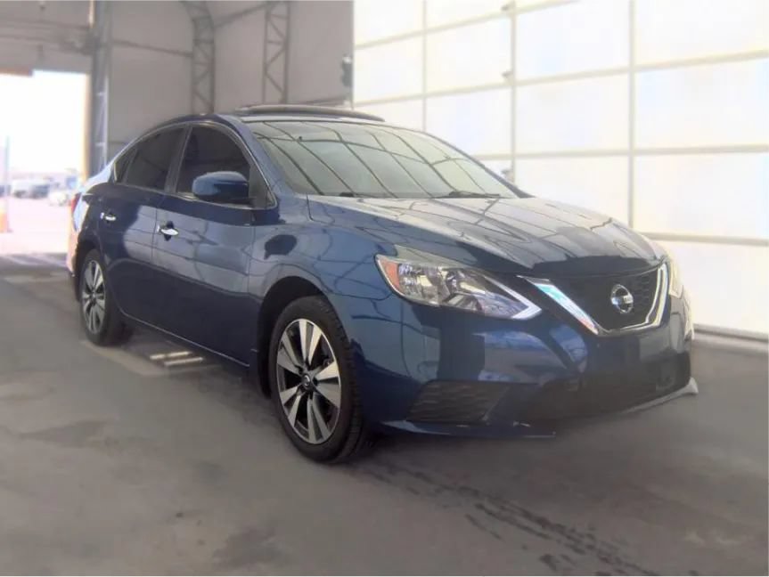 Used 2019 Nissan Sentra SV w/ Special Edition Package FWD image 1