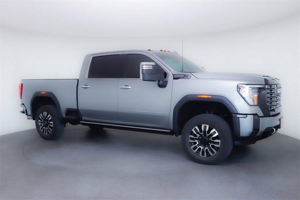 Used 2025 GMC Sierra 2500 Denali Ultimate w/ Max Trailering Package