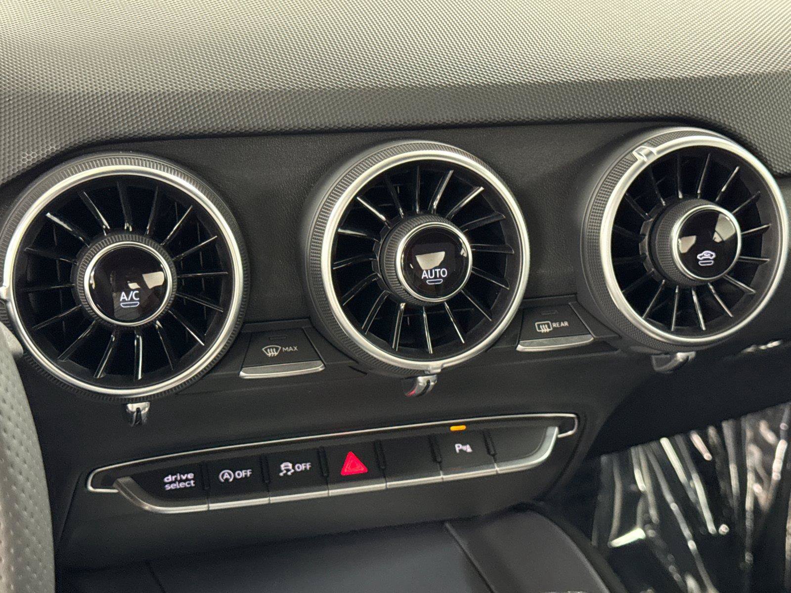 Certified 2022 Audi TT 2.0T AWD/4WD image 20
