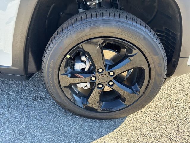 New 2025 Jeep Grand Cherokee Limited w/ Luxury Tech Group II AWD/4WD image 12