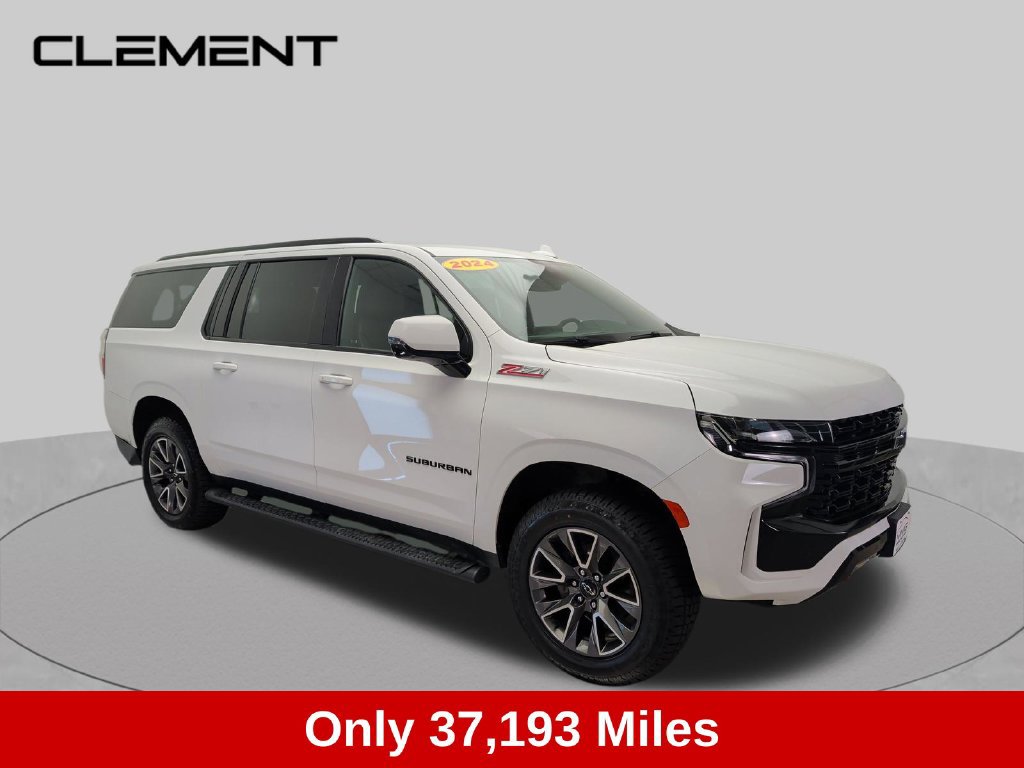 Used 2024 Chevrolet Suburban Z71 w/ Luxury Package AWD/4WD image 8