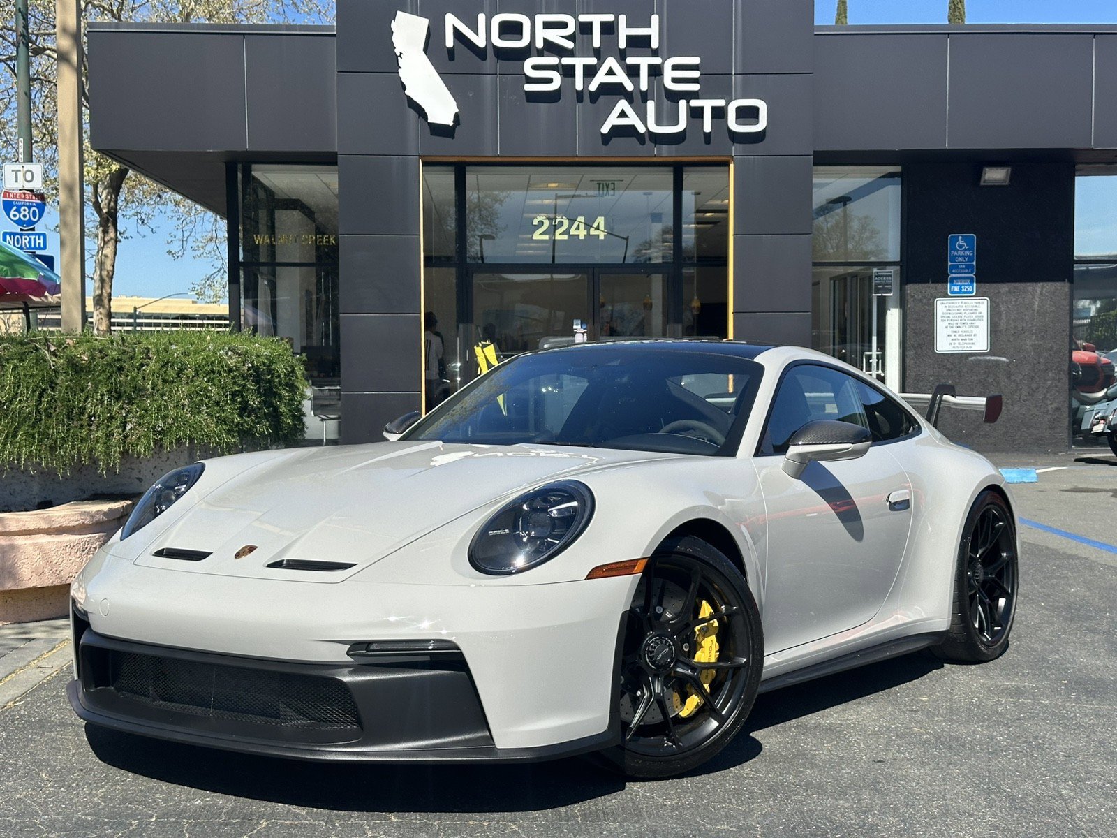 Used 2024 Porsche 911 GT3 image 2