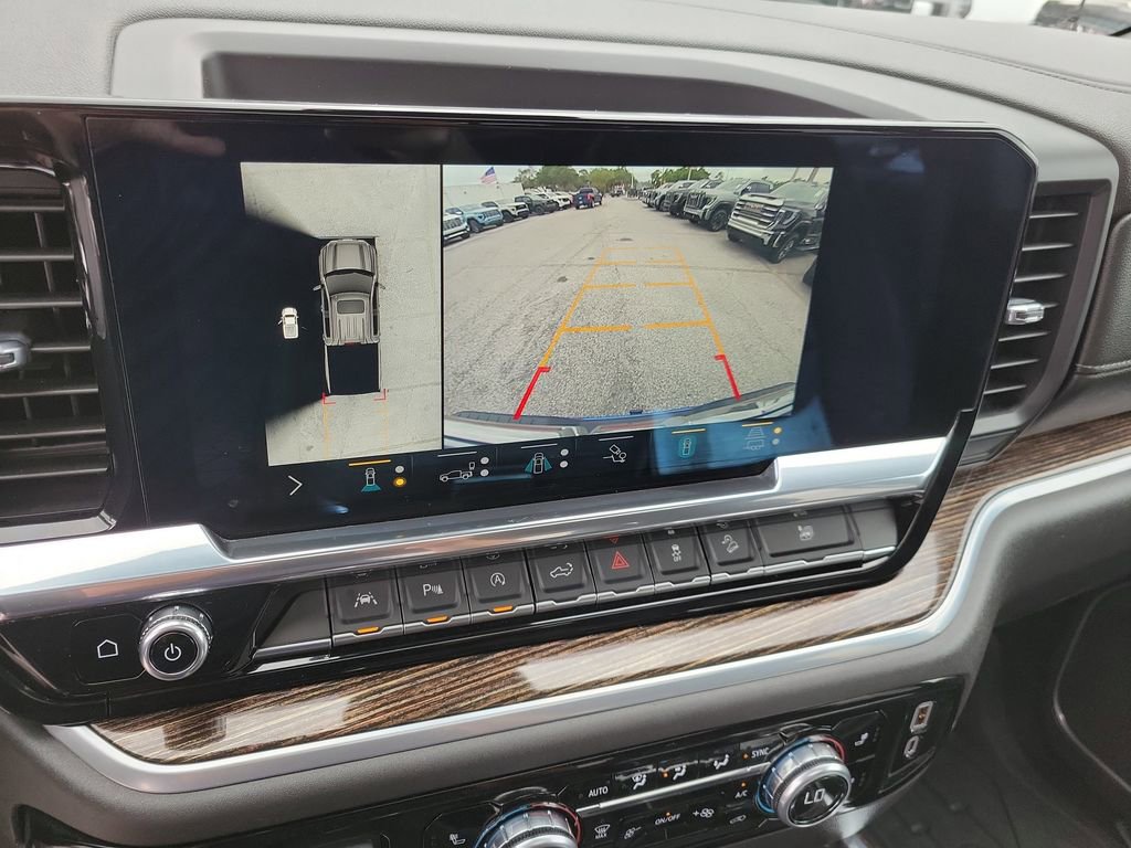 Used 2022 GMC Sierra 1500 Elevation w/ Elevation Premium Package AWD/4WD image 33