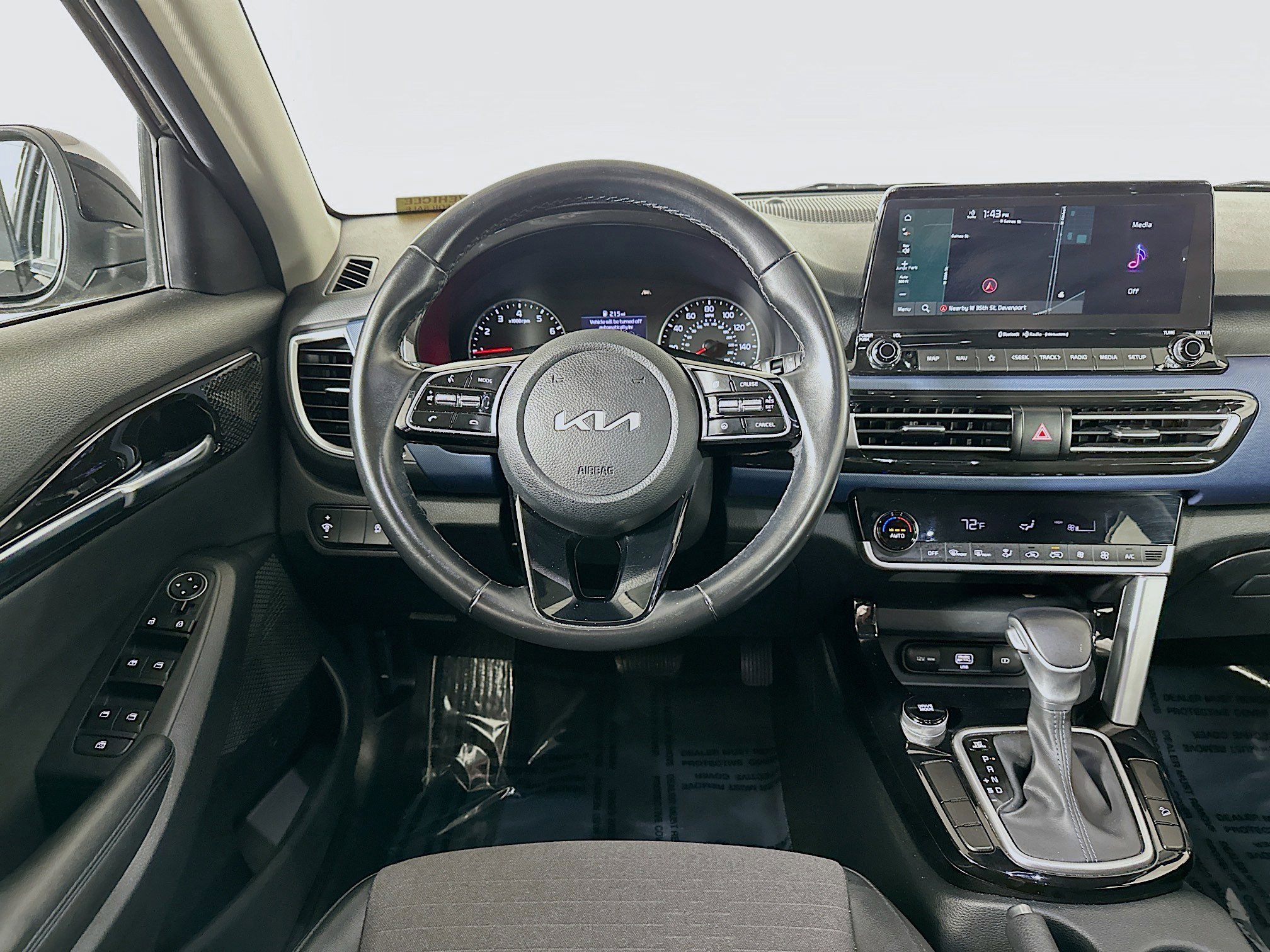 Certified 2023 Kia Seltos S w/ Navigation Package FWD image 21