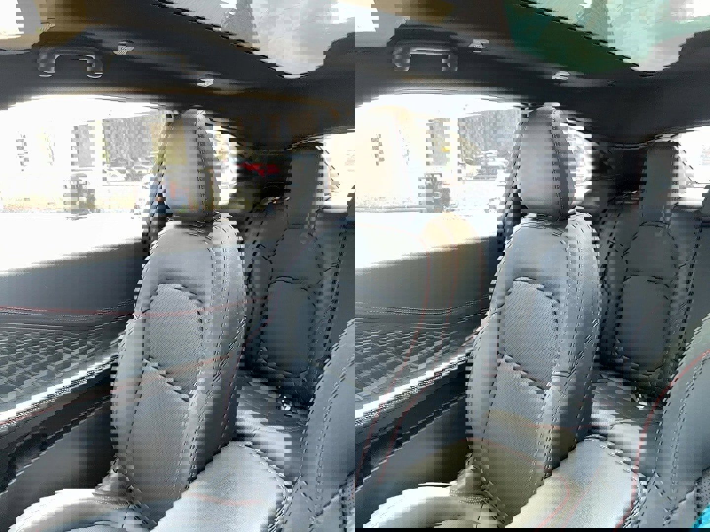 Used 2024 Dodge Charger R/T w/ Plus Group image 17