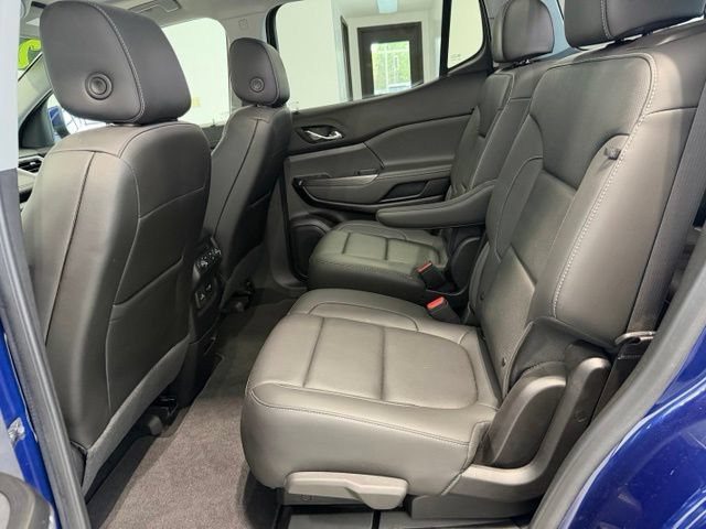 Used 2023 GMC Acadia SLT w/ Technology Package AWD/4WD image 29
