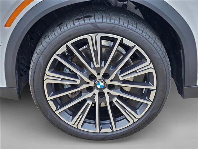 Used 2025 BMW X2 xDrive28i w/ Convenience Package image 22