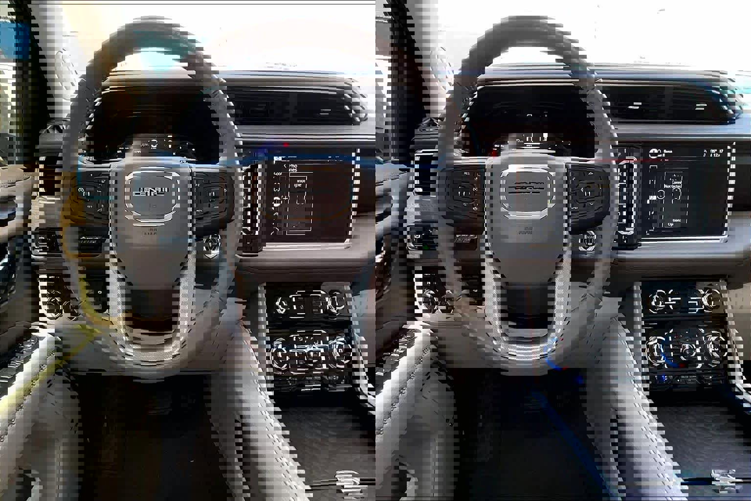 Used 2022 GMC Yukon Denali w/ Max Trailering Package image 6