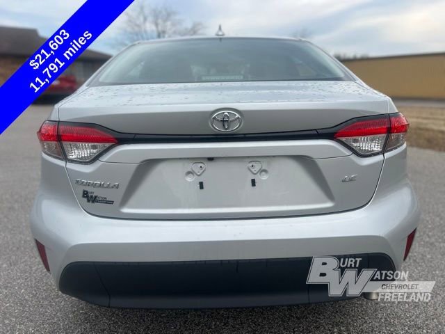 Used 2025 Toyota Corolla LE image 5