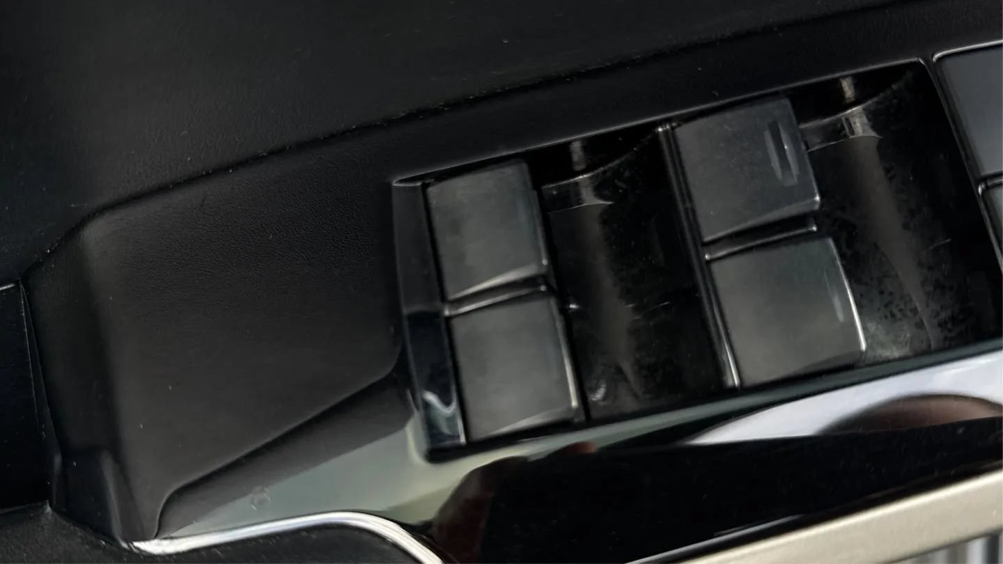 Used 2015 Lexus IS 250 RWD image 37
