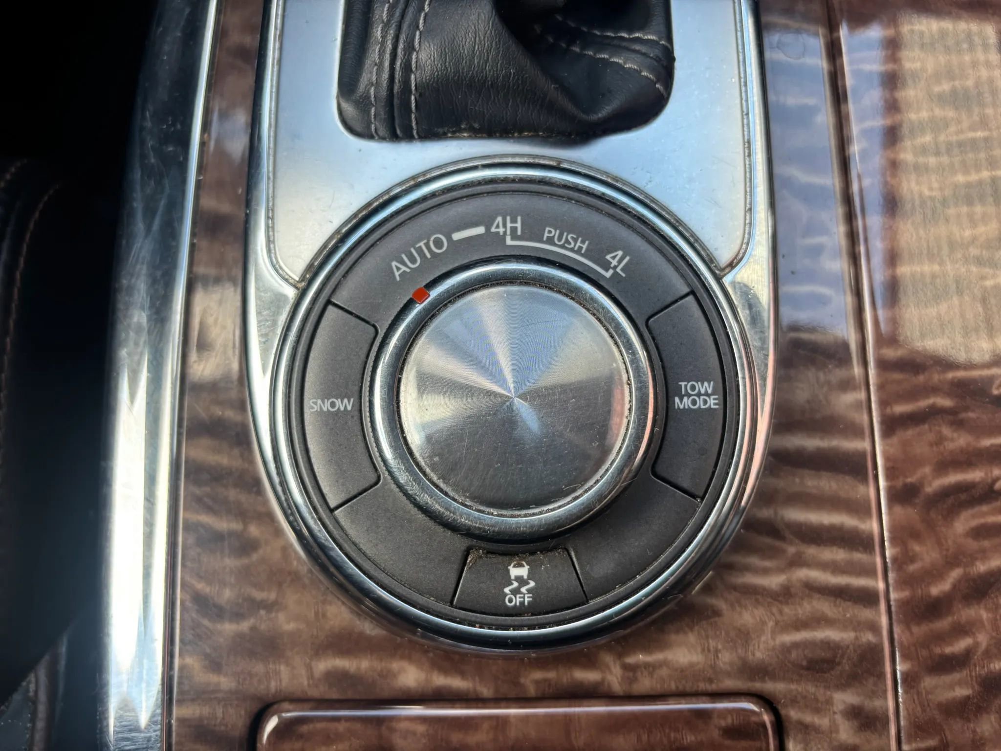 Used 2019 Nissan Armada SL w/ Premium Package AWD/4WD image 28