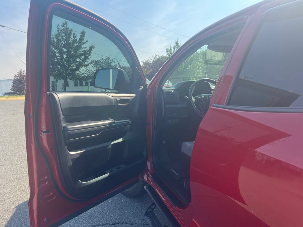 Used 2019 Toyota Tundra SR AWD/4WD image 7