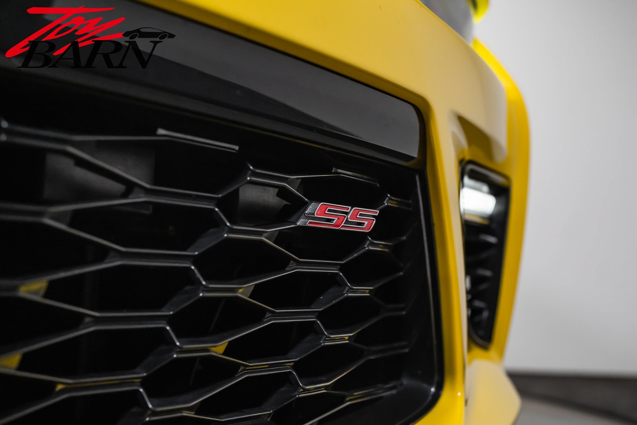 Used 2016 Chevrolet Camaro SS RWD image 10