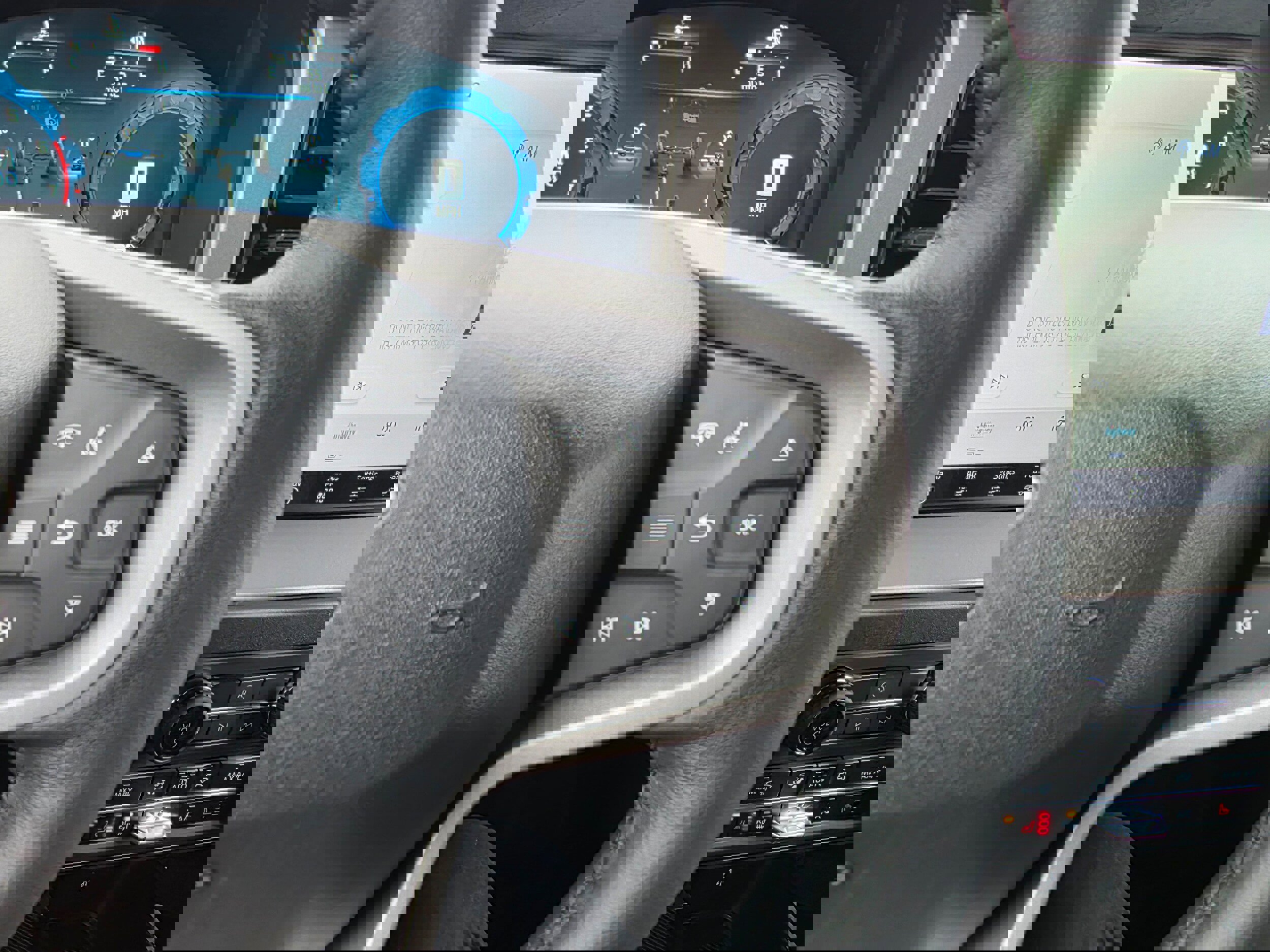 New 2025 Ford Bronco Outer Banks w/ Sasquatch Package image 24