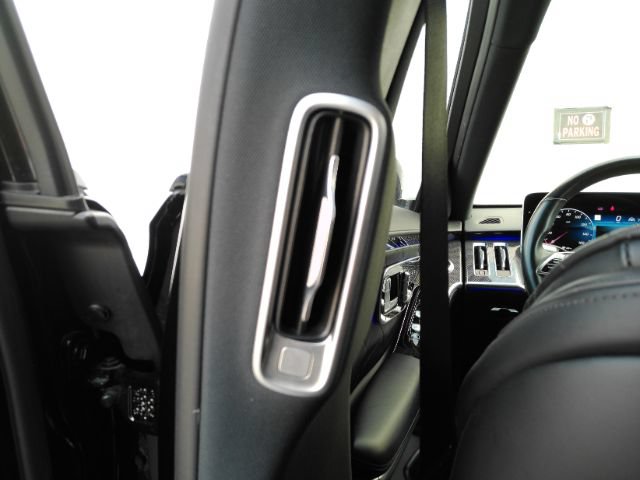 Used 2023 Mercedes-Benz S 580 4MATIC Sedan w/ AMG Line image 37