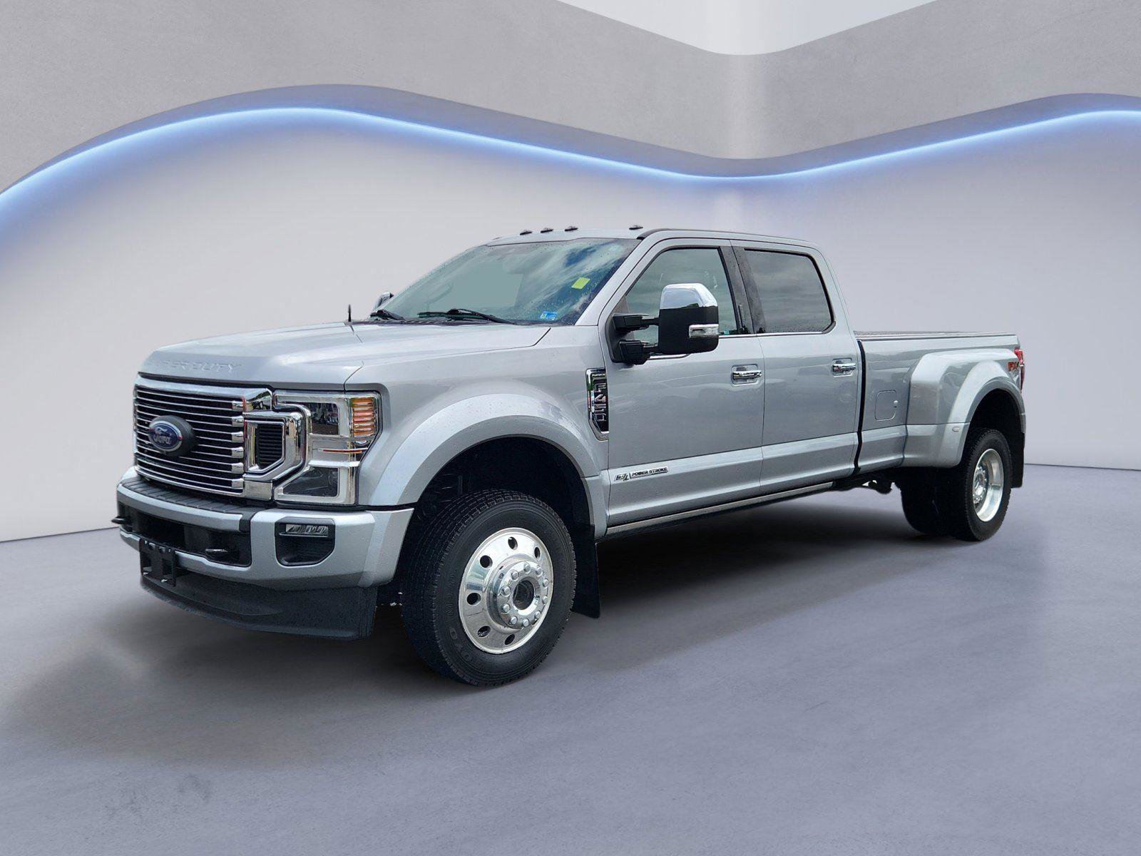 Used 2022 Ford F450 Platinum w/ FX4 Off-Road Package AWD/4WD image 7
