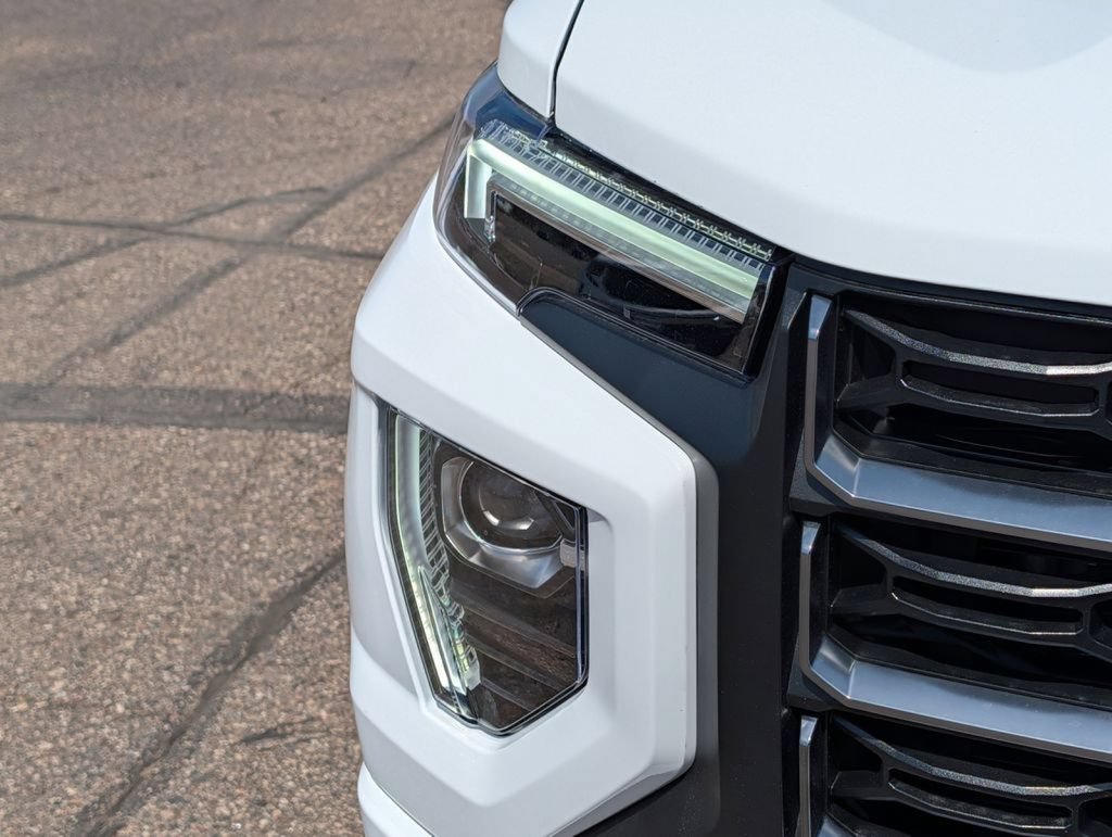New 2026 GMC Canyon AT4 w/ Technology Plus Package AWD/4WD image 4