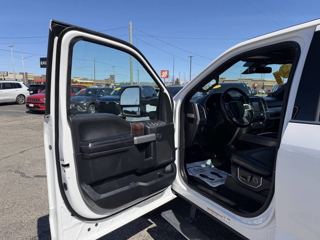 Used 2017 Ford F450 Platinum w/ Platinum Ultimate Package AWD/4WD image 12