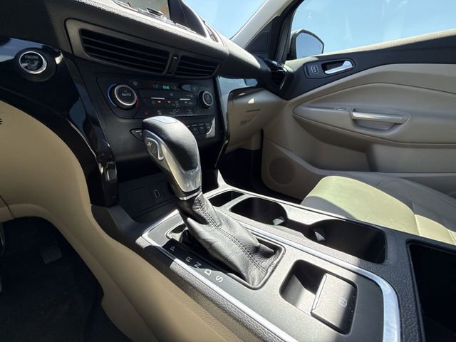 Used 2019 Ford Escape Titanium image 20