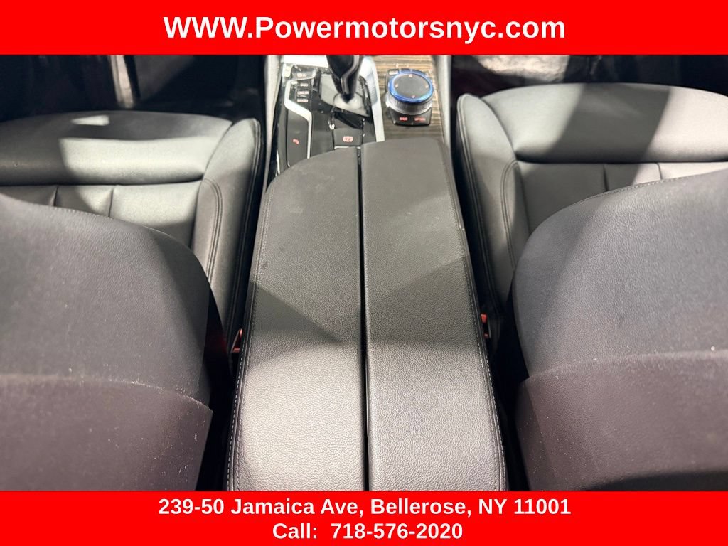 Used 2020 BMW 530i xDrive w/ Convenience Package AWD/4WD image 28