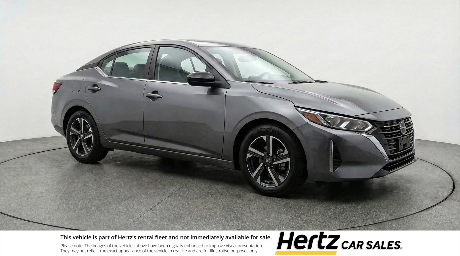 Used 2025 Nissan Sentra SV image 1
