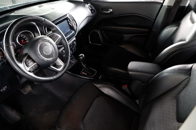 Used 2019 Jeep Compass Latitude image 6