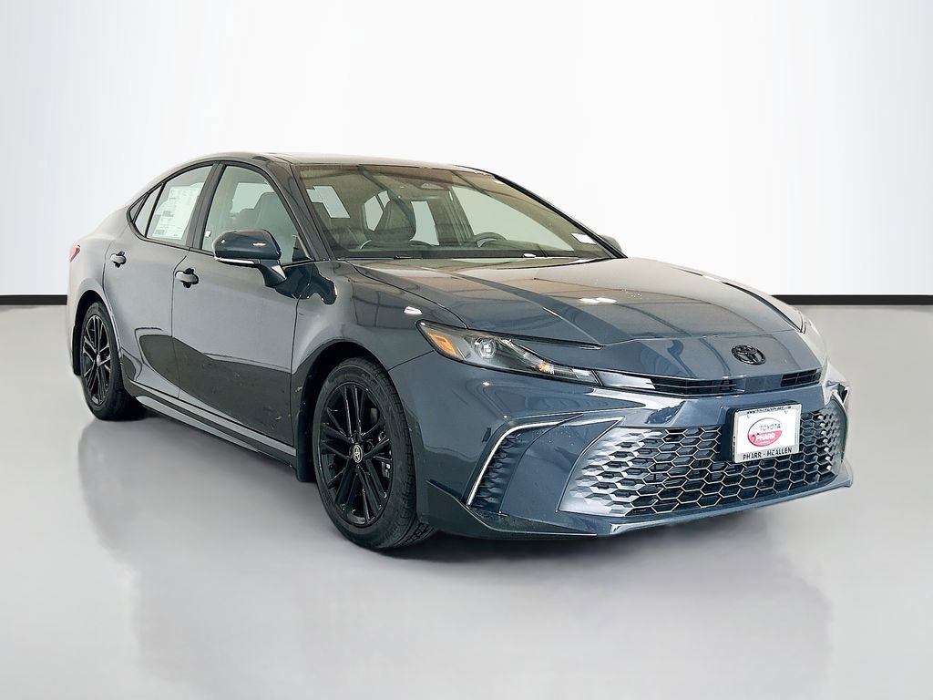 New 2026 Toyota Camry SE FWD image 3