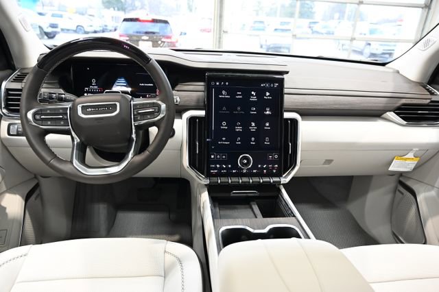 New 2026 GMC Acadia Denali w/ Super Cruise Package image 13