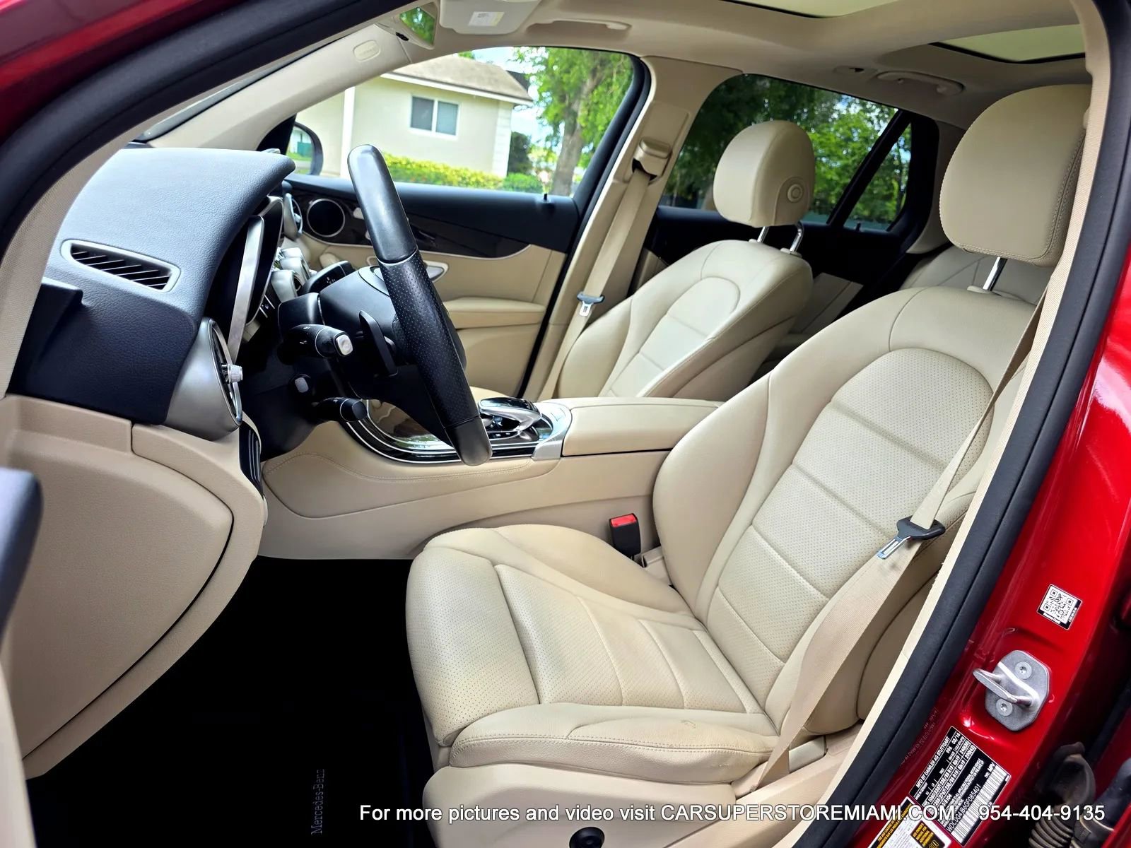 Used 2016 Mercedes-Benz GLC 300 w/ Multimedia Package image 21