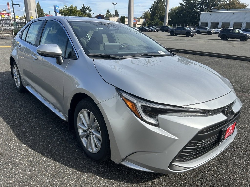 New 2026 Toyota Corolla XLE image 3