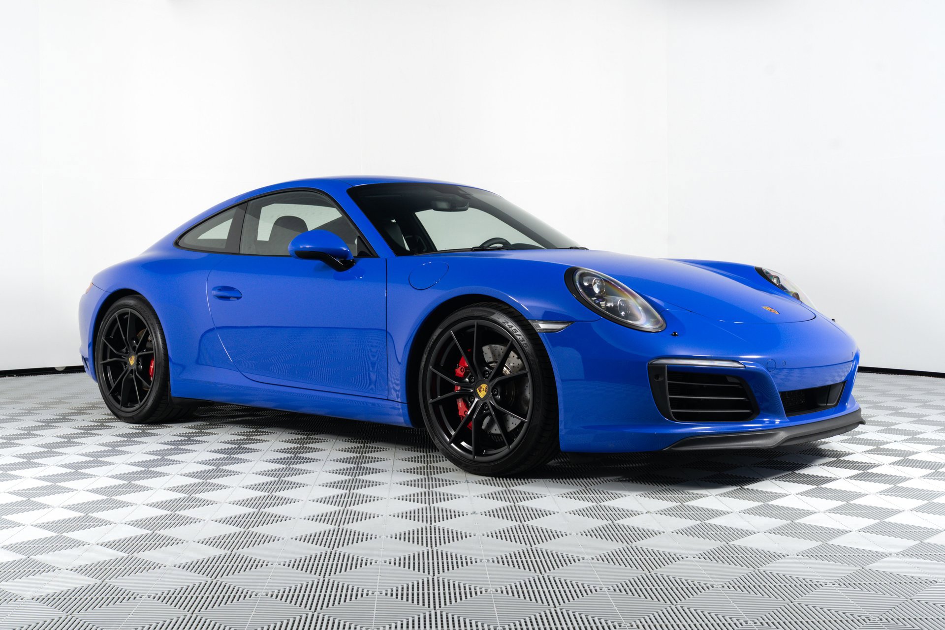 Used 2017 Porsche 911 Carrera S image 1