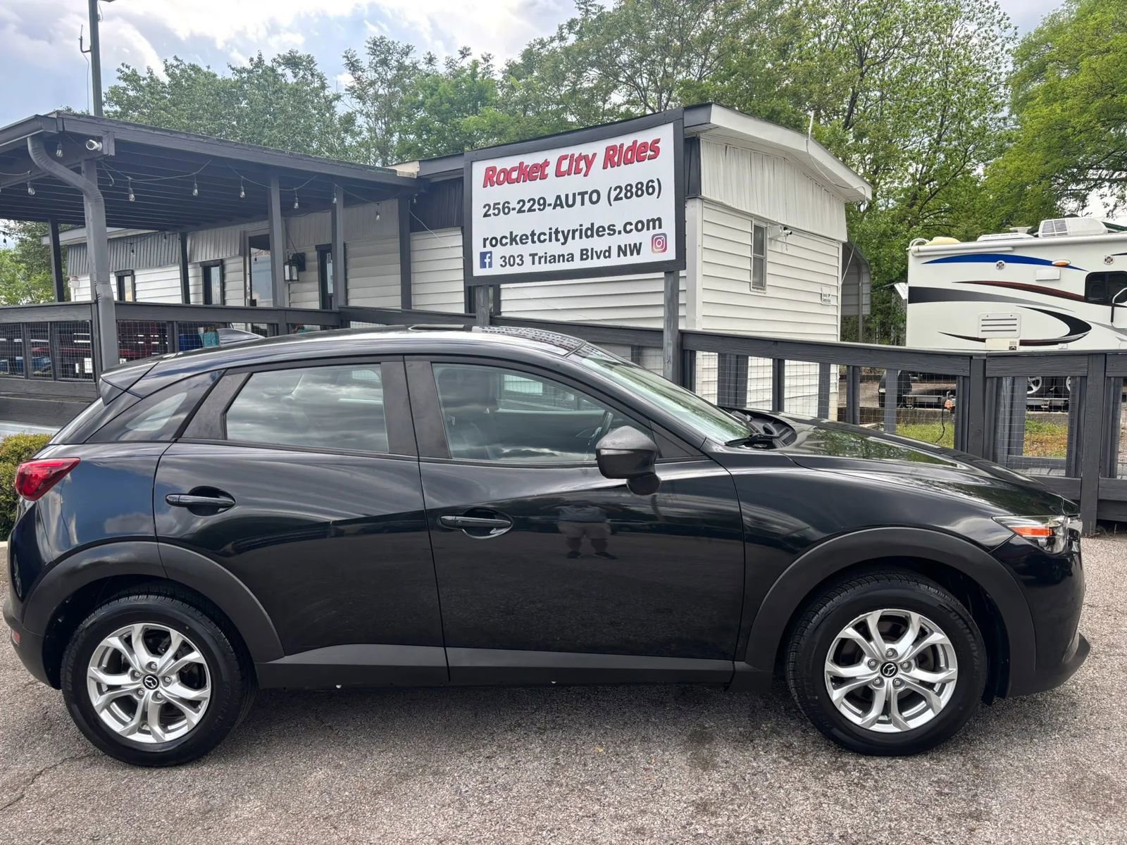 Used 2016 MAZDA CX-3 Touring w/ Premium Package AWD/4WD image 2