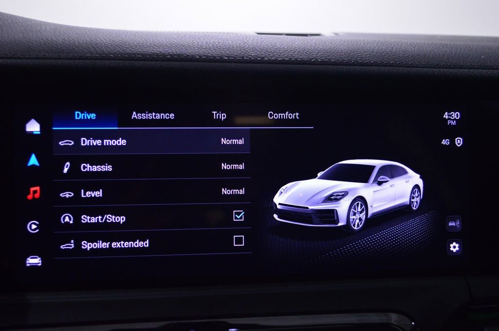 Certified 2025 Porsche Panamera 4 AWD/4WD image 31