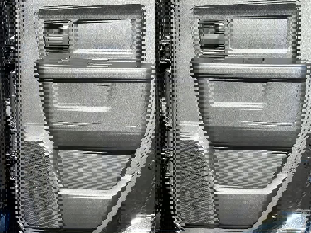 Used 2023 RAM 3500 Tradesman image 15