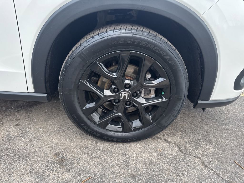 Certified 2023 Honda HR-V Sport image 14
