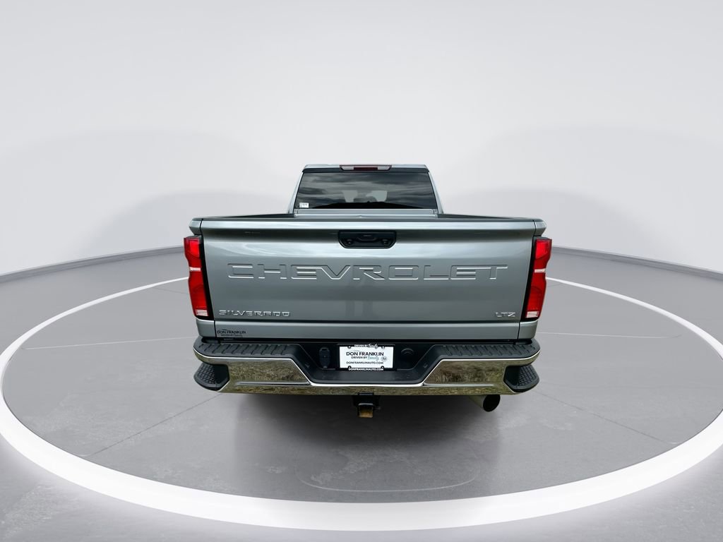 Used 2024 Chevrolet Silverado 2500 LTZ AWD/4WD image 7