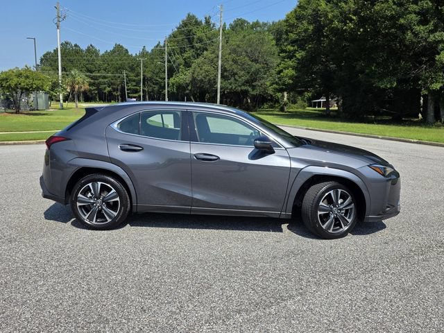 Used 2025 Lexus UX 300h AWD w/ Cold Area Package image 40