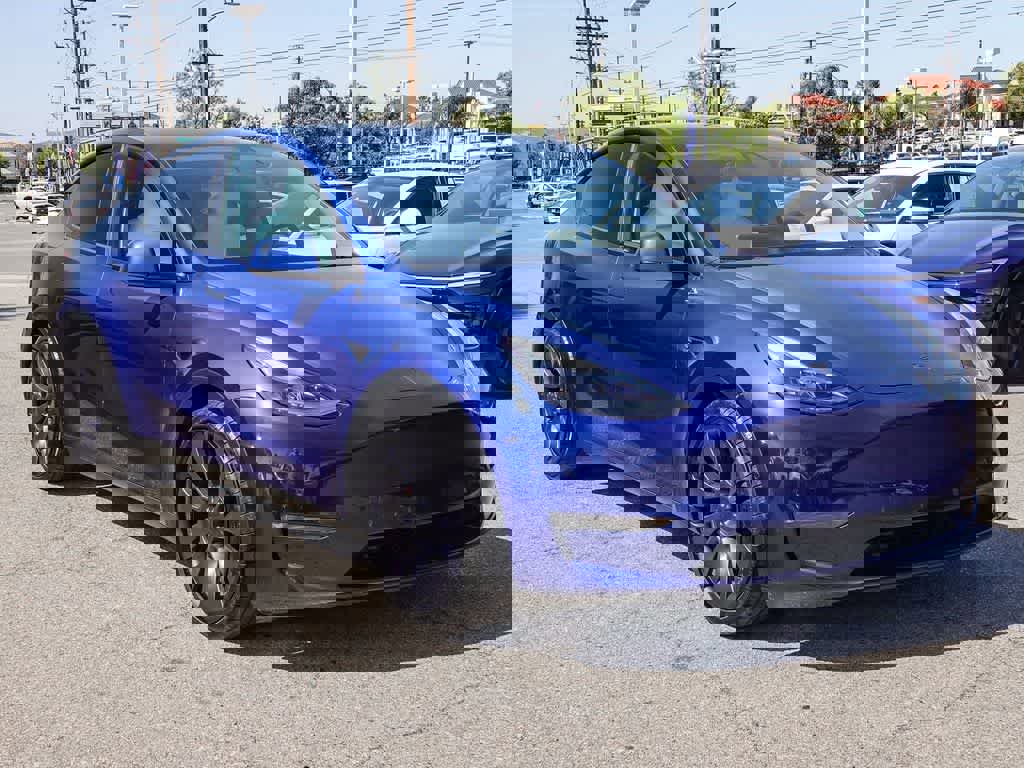 Used 2021 Tesla Model Y Performance image 3