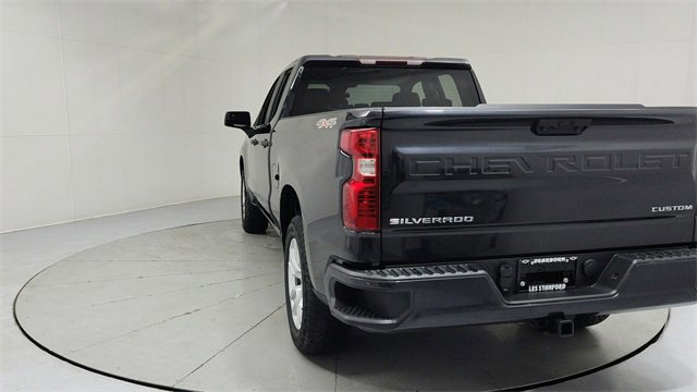 Used 2022 Chevrolet Silverado 1500 Custom image 4