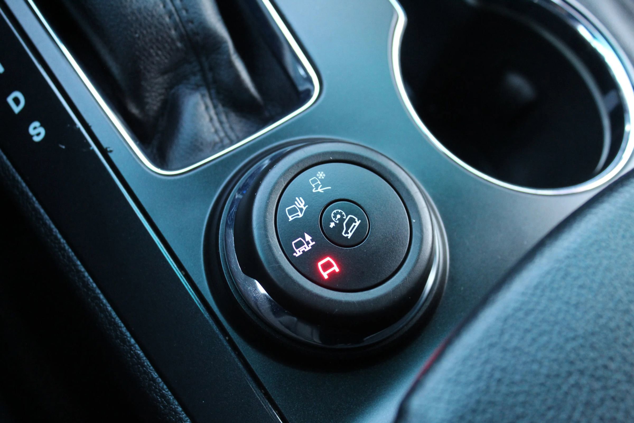 Used 2017 Ford Explorer Limited image 31