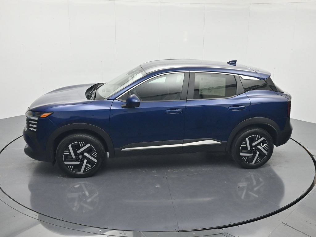 Used 2025 Nissan Kicks SV FWD image 35