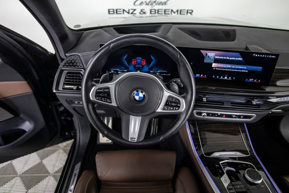 Used 2024 BMW X5 sDrive40i w/ M Sport Package RWD image 29