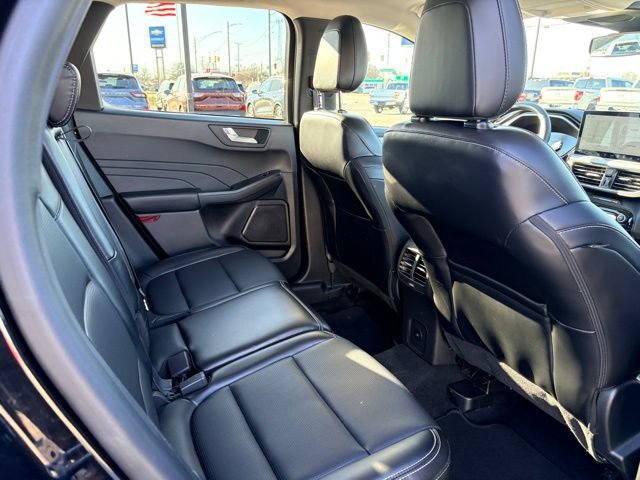 Used 2024 Ford Escape Platinum AWD/4WD image 12